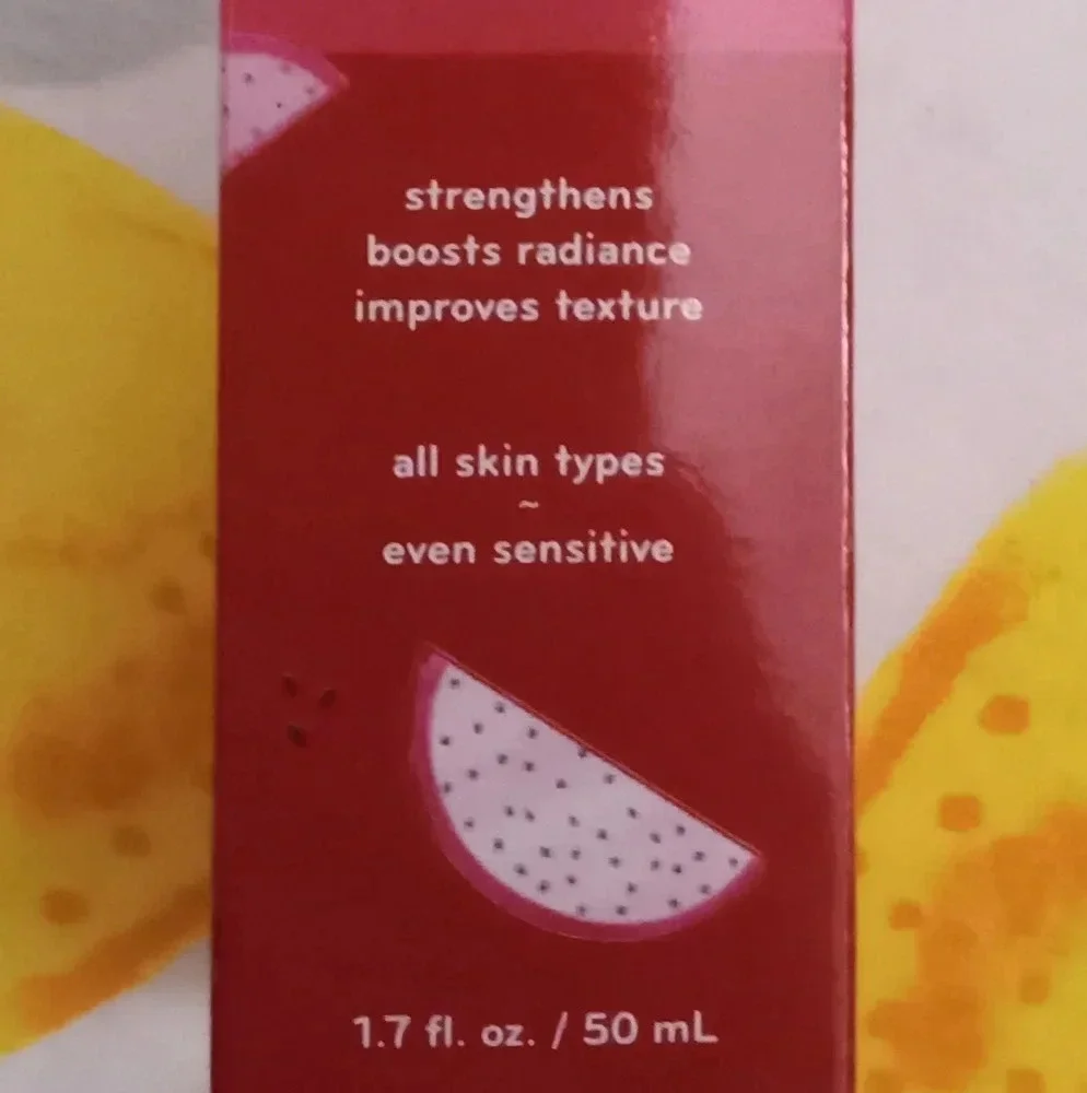 New Purlisse Dragonfruit + Niacinamide Exfoliator Facial Moisturizer Serum - Picture 2 of 2